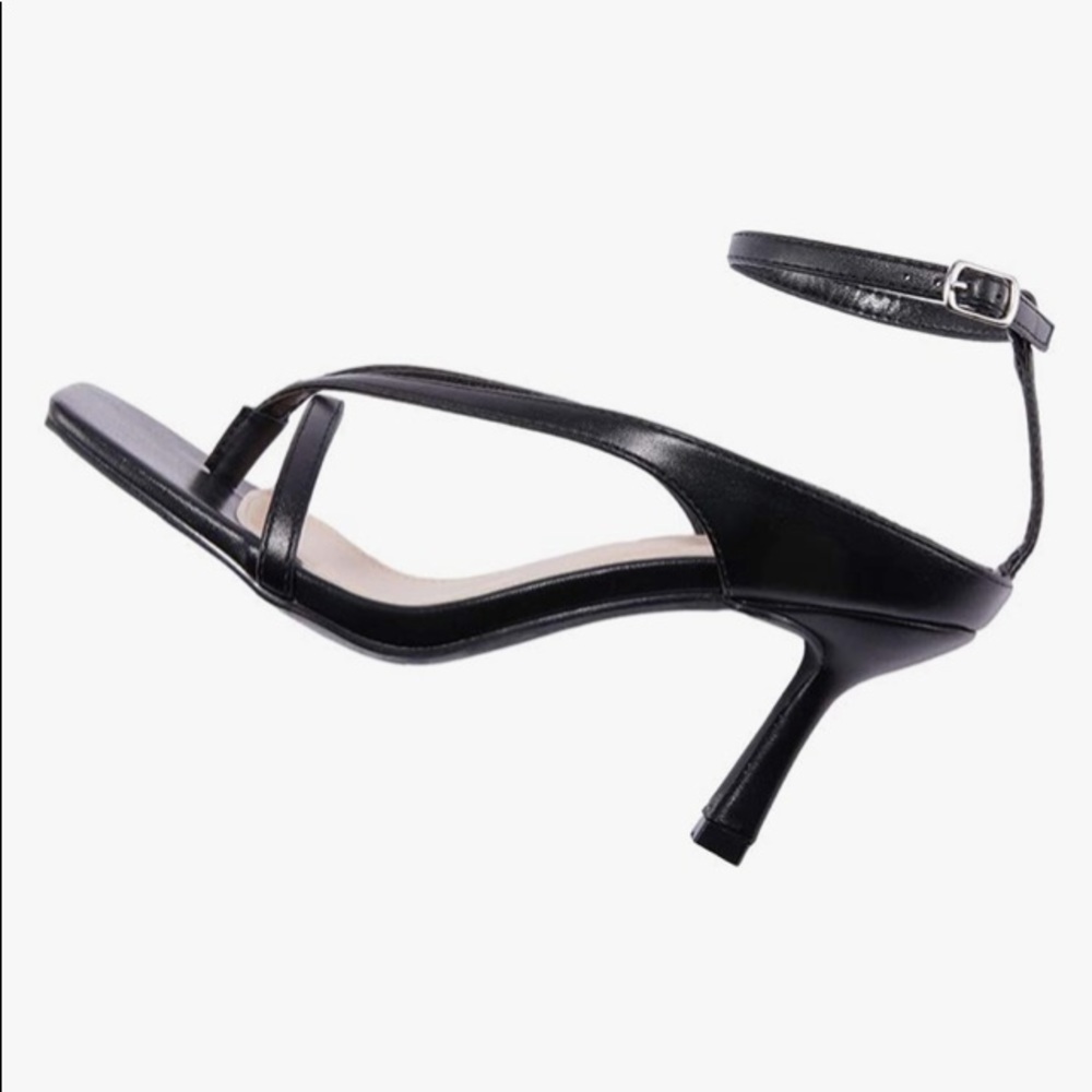 New black heels